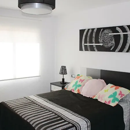 Three-bedroom Ramon 03 *
